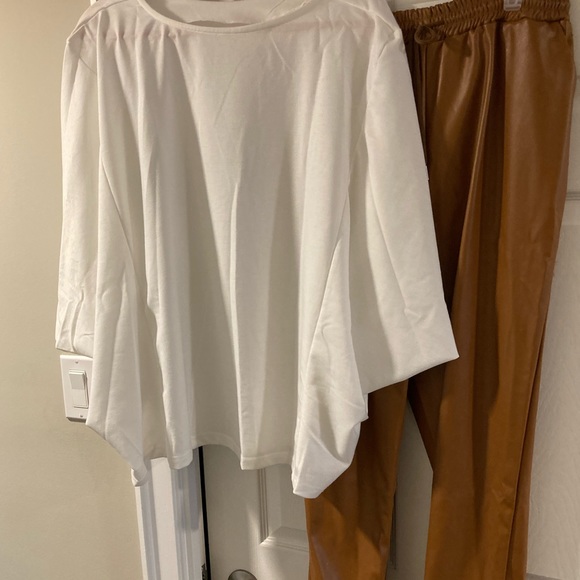 Bat shirt and pants combo - Picture 1 of 3